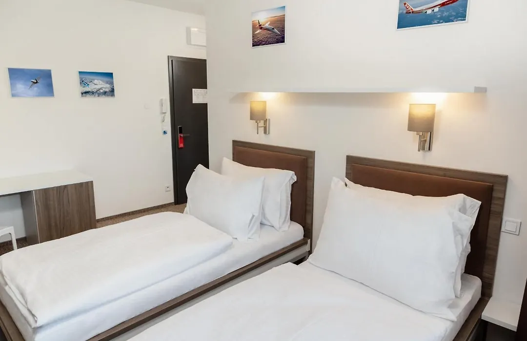 Sky Hotel Prague-1